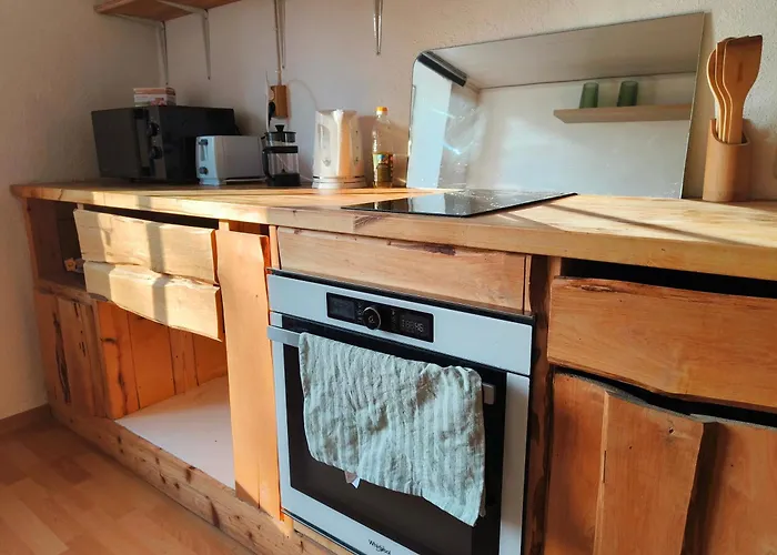 Apartment Jaerve Vaatega Perekorter *