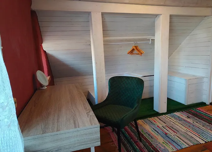 Jaerve Vaatega Perekorter Apartment *